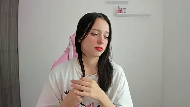 Runarunapi – webcam model profile photo Image 18