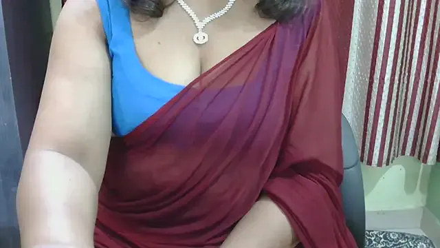 indian_anu_mallu Image 18