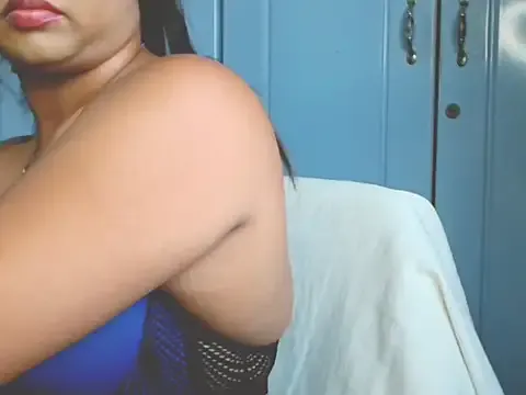 TessaMyst – webcam model profile photo Image 2