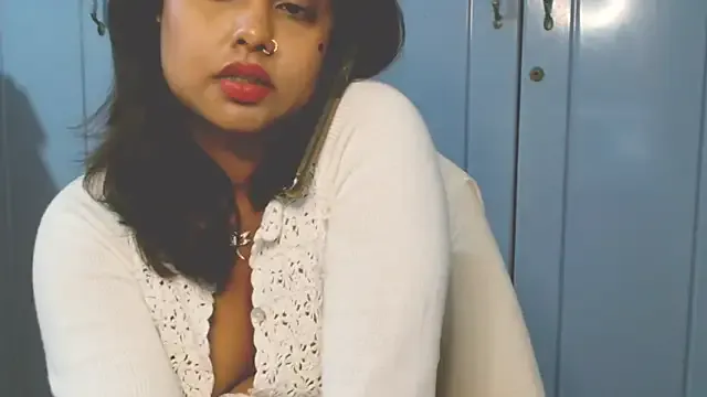 TessaMyst – webcam model profile photo Image 5