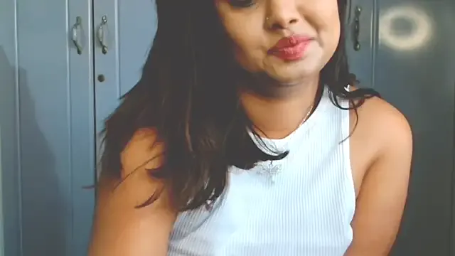 TessaMyst – webcam model profile photo Image 6