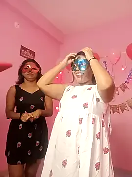 SajaraBowen – webcam model profile photo Image 5