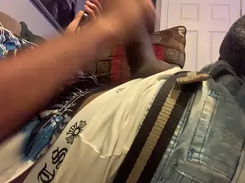 SherineNorth – webcam model profile photo Image 17