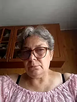 anli5 – webcam model profile photo Image 18