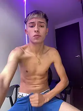 Isaac_tan – webcam model profile photo