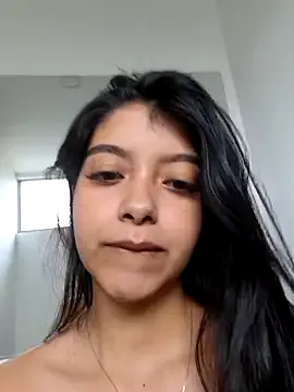 bdbdzs – webcam model profile photo Image 2