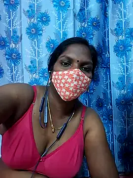 EsmeBrowm – webcam model profile photo Image 7
