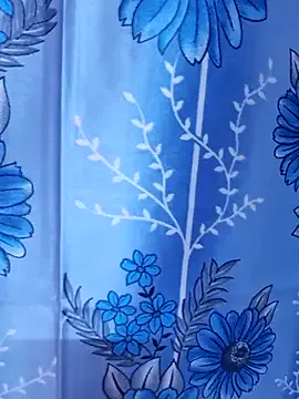 EsmeBrowm – webcam model profile photo Image 9