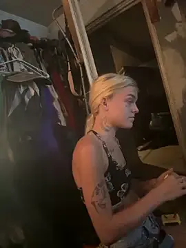 Sexy-Sweets – webcam model profile photo Image 7