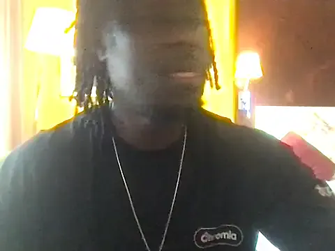 MiraKova – webcam model profile photo Image 12