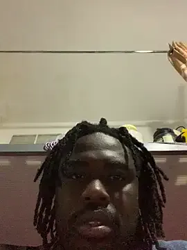 MiraKova – webcam model profile photo Image 18