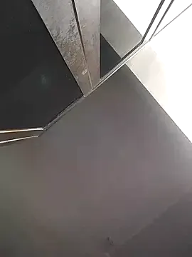 MadelineLane – webcam model profile photo Image 5