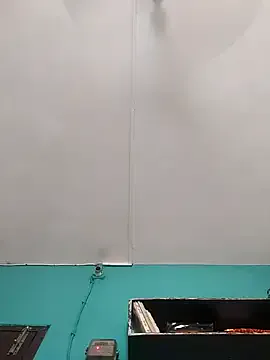 MadelineLane – webcam model profile photo Image 7