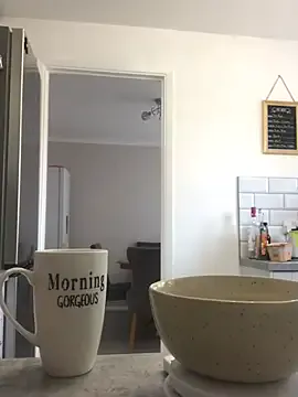 EsmeBrowm – webcam model profile photo Image 5