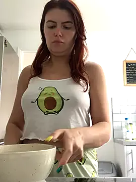 EsmeBrowm – webcam model profile photo Image 9