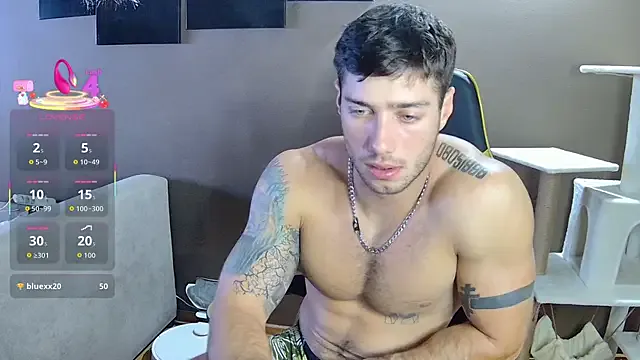 SerenaStar – webcam model profile photo Image 10