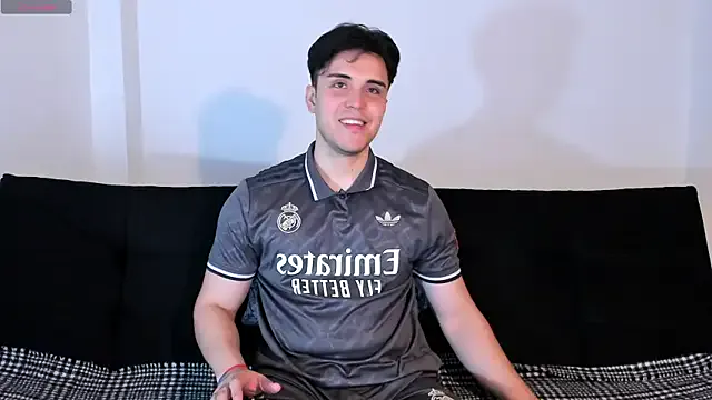 AdaNash – webcam model profile photo Image 18