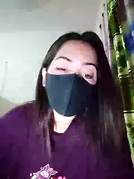 Mis_malika2 – webcam model profile photo Image 3