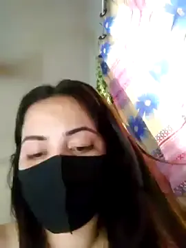 Mis_malika2 – webcam model profile photo Image 5