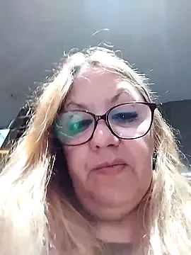 MollyTurbay – webcam model profile photo Image 8