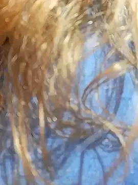 MollyTurbay – webcam model profile photo Image 9