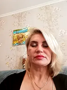 JennyOMay Image 13