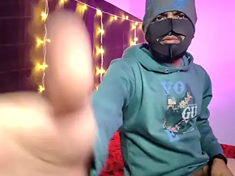 Suhu_love – webcam model profile photo Image 2