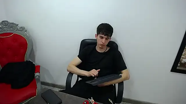 Jheampiiero – webcam model profile photo