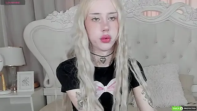 EvieEvans – webcam model profile photo Image 18