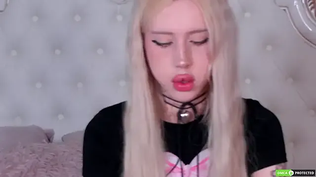 EvieEvans – webcam model profile photo Image 3