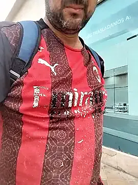 SherineNorth – webcam model profile photo Image 18