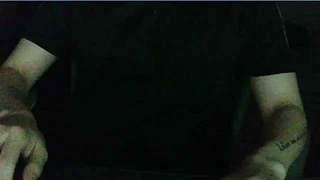 yiyi5588 – webcam model profile photo Image 11