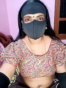 PaulinaGiovanni – webcam model profile photo Image 5