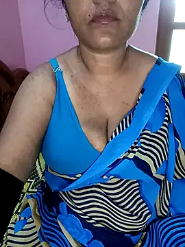 PaulinaGiovanni – webcam model profile photo Image 6