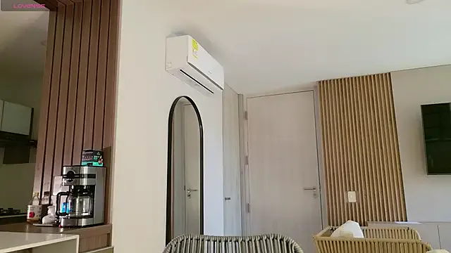 HannaMo – webcam model profile photo Image 14