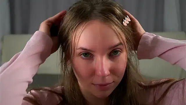 Sun-Balm – webcam model profile photo Image 11