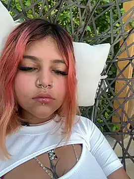 CristinaRous – webcam model profile photo Image 18