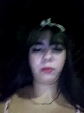 LillyRoyse – webcam model profile photo Image 4