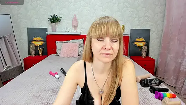 -SweetDi- – webcam model profile photo Image 11