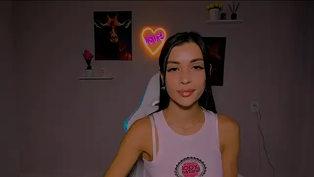 NatashaCeratti – webcam model profile photo Image 14
