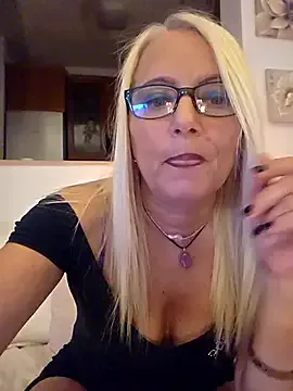 kikkastar Image 19