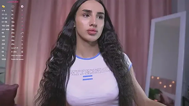 RoxyBuch – webcam model profile photo Image 14