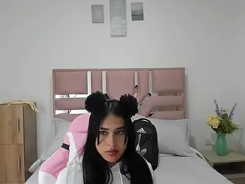 kimberlylohaiza – webcam model profile photo