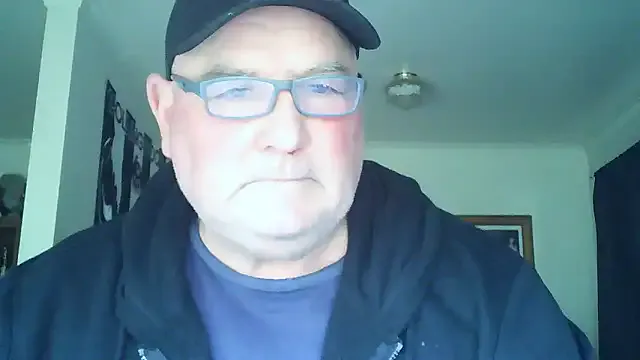 KINKYBLUEYES69 – webcam model profile photo