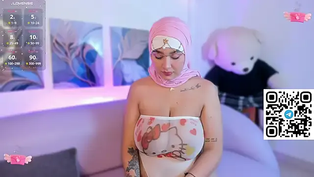 EvanyaRose – webcam model profile photo Image 6