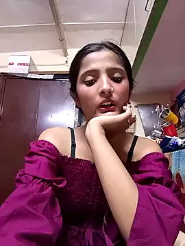 hor-neyJ0zy – webcam model profile photo Image 13