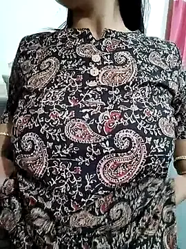 Kritika_Hotty Image 2