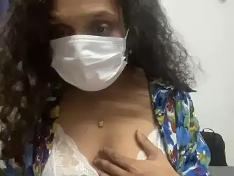 Laaylllaa Image 2