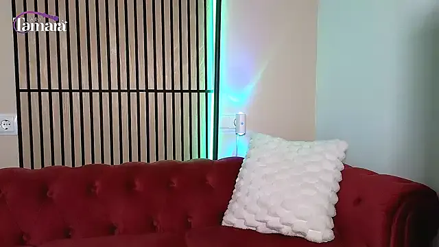 AngelaMyst – webcam model profile photo Image 2