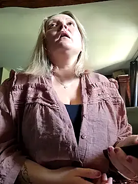 lady_charlyne Image 7